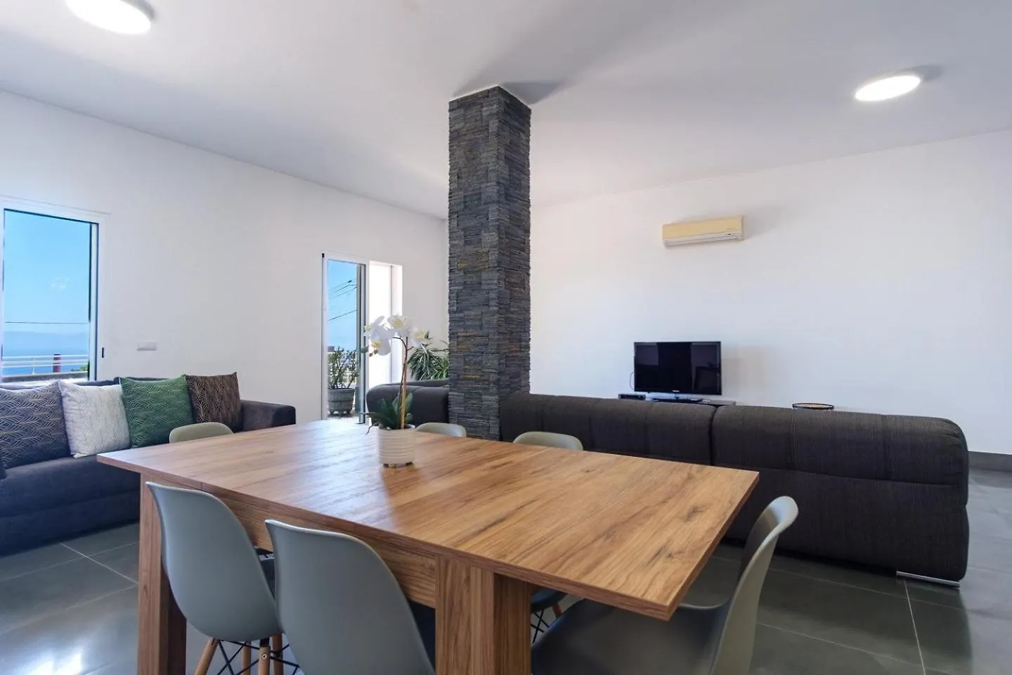 Guestready - Spacious Stay With Sea Views Caniço Apartament
