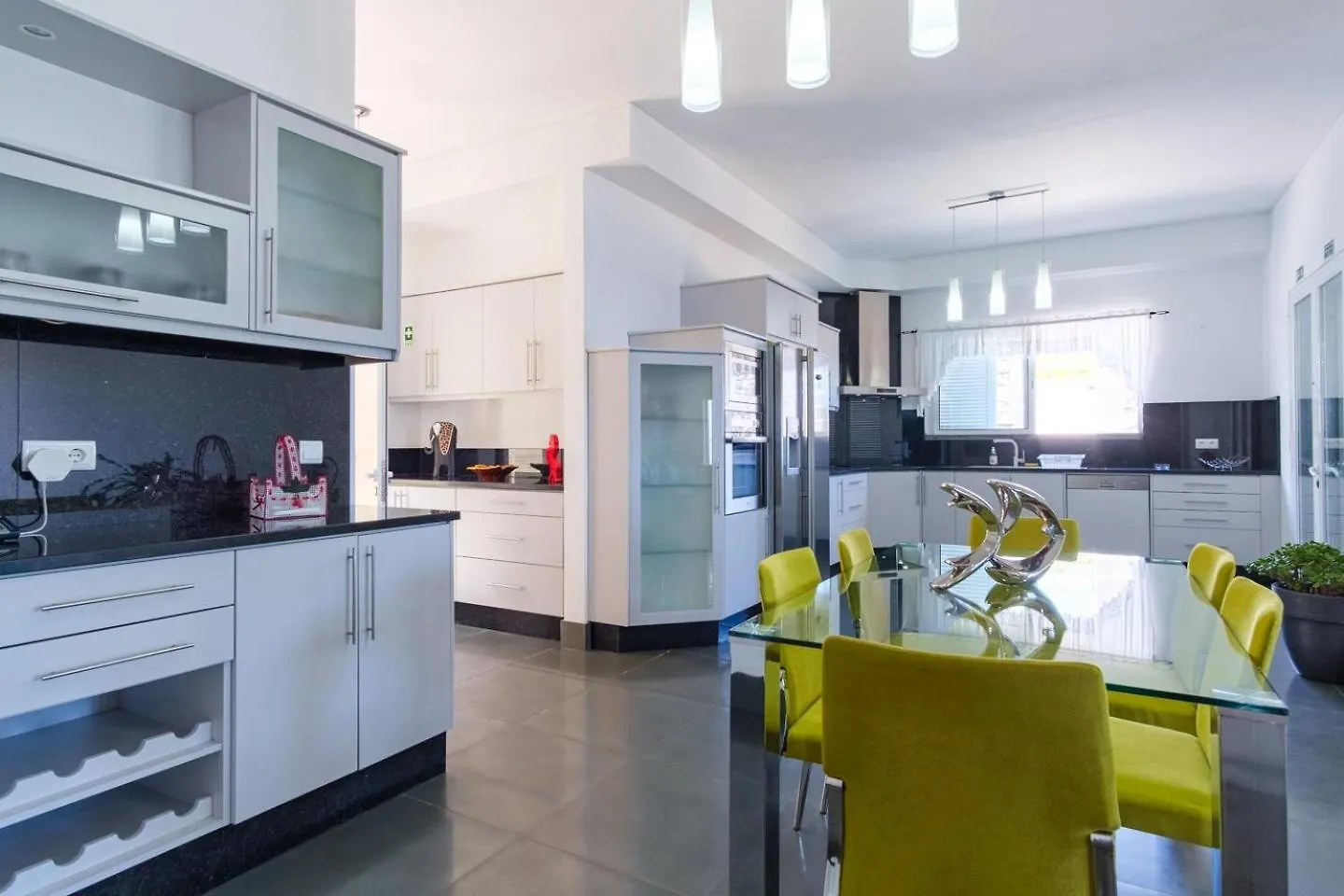 Guestready - Spacious Stay With Sea Views Caniço 0*,